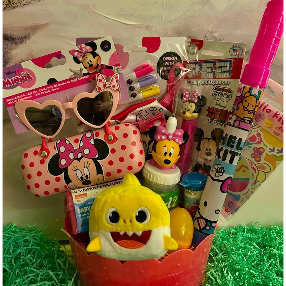 Custom Made Sharky Basket For Any Age & Occasion - Picture 3 of 3